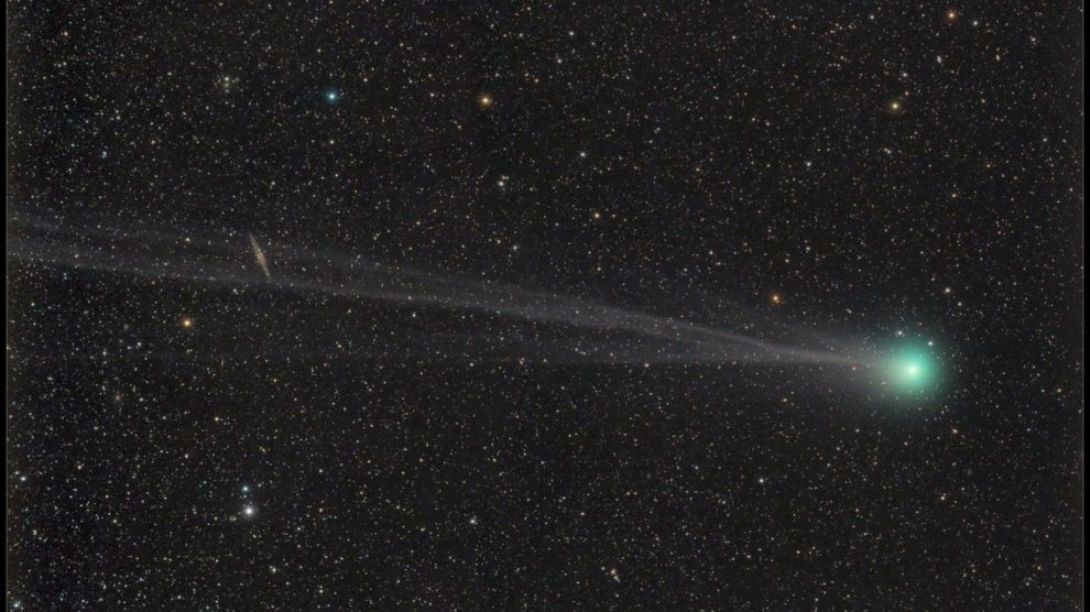 دنباله دار Oort Cloud
